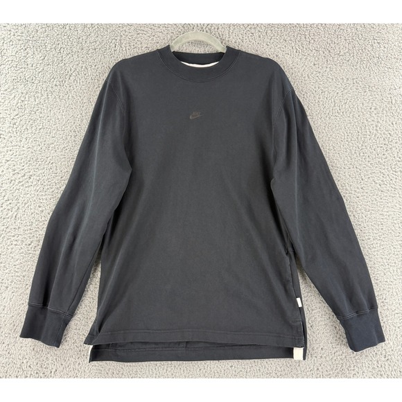Nike Other - Nike Long Sleeve Shirt Mens Small Black‎ Embroidered Logo Split Hem Crewneck